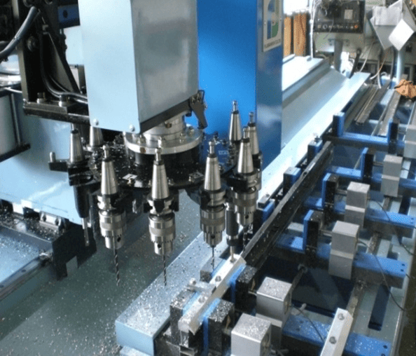 NCボーリングマシン